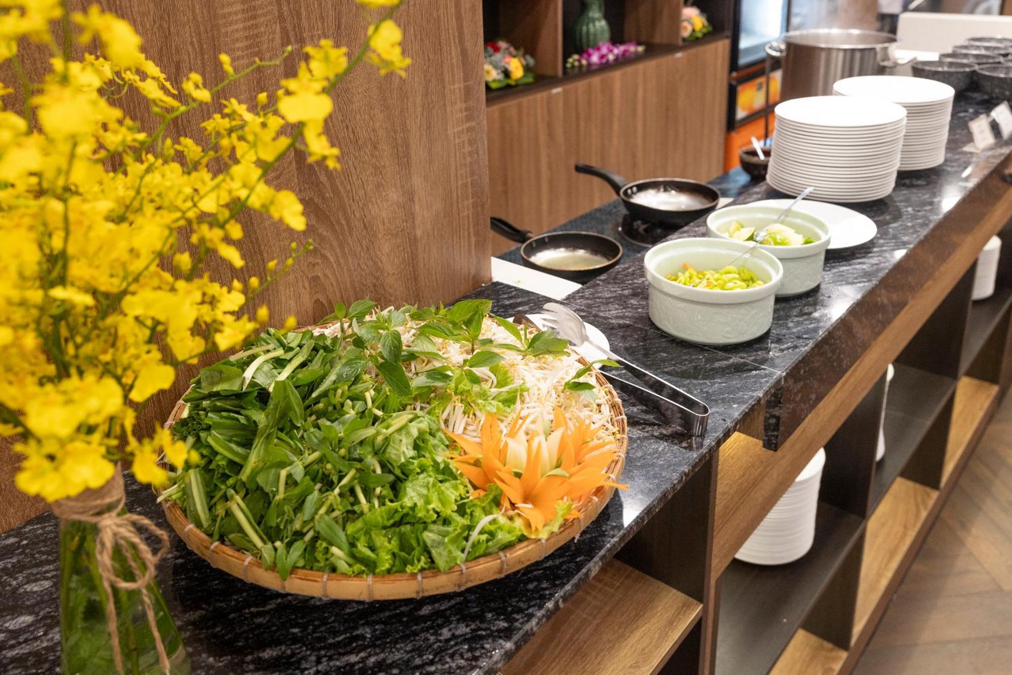 Viet Lotus Saigon Hotel Cidade de Ho Chi Minh Exterior foto